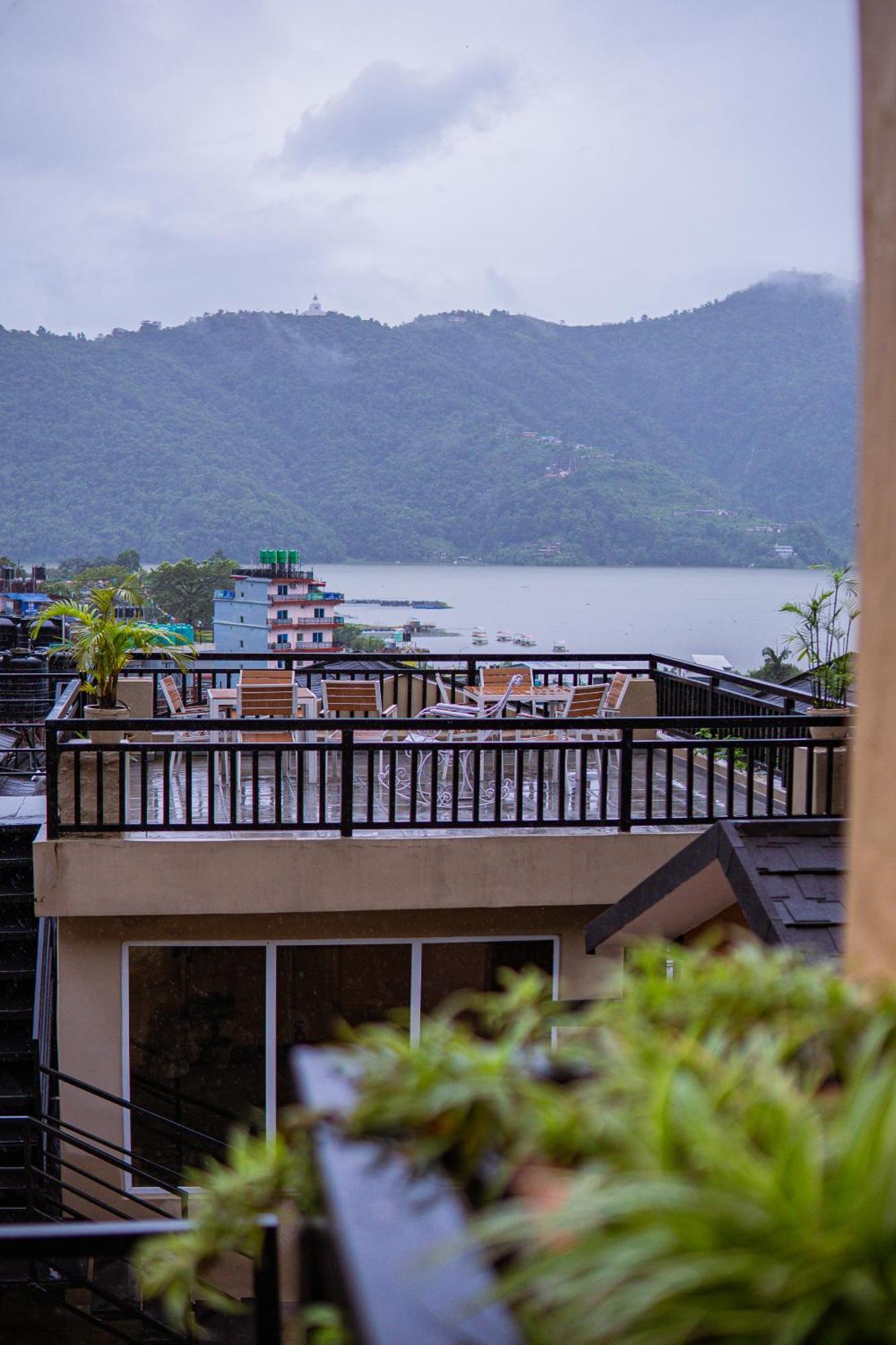 Pokhara Boutique Hotel Buitenkant foto