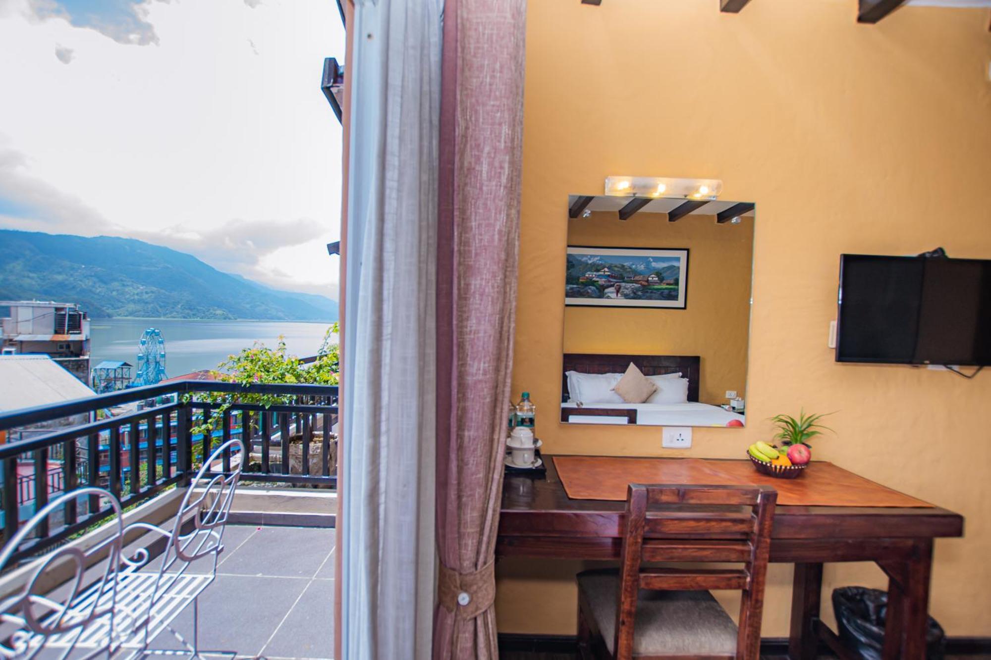 Pokhara Boutique Hotel Buitenkant foto
